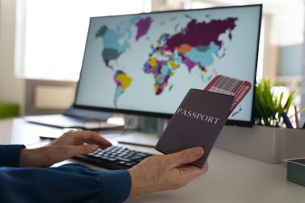 Top Benefits of Hiring the Best Visa Agent in Delhi for Your Travel Needs​